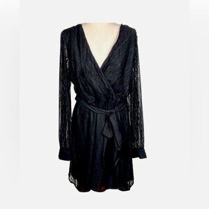 Express EUC women’s Black lace faux wrap mini dress long sleeves size XL